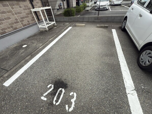 アーヴェニール憩の物件外観写真